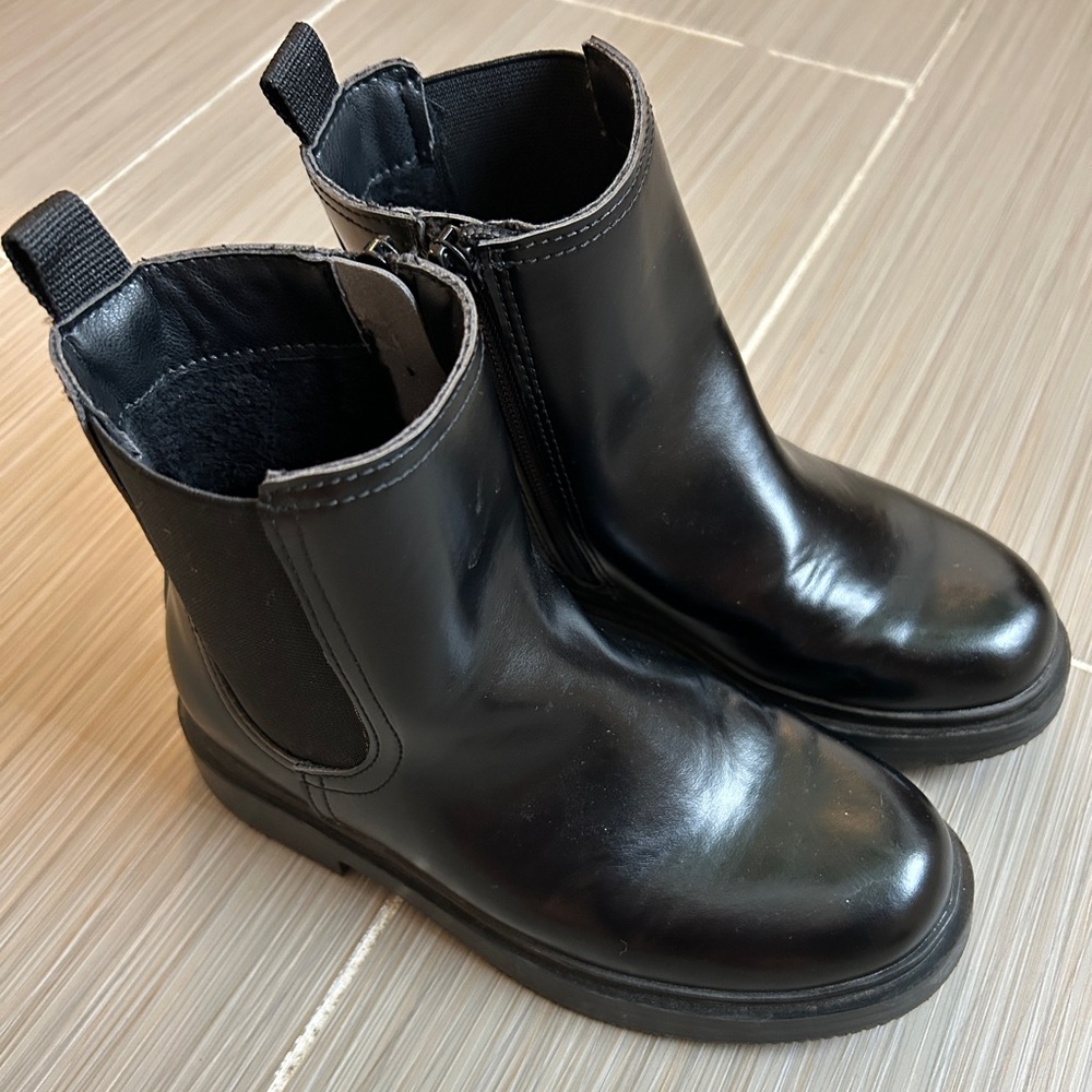 “H&M” Black Ankle Boots with Side Zipper
